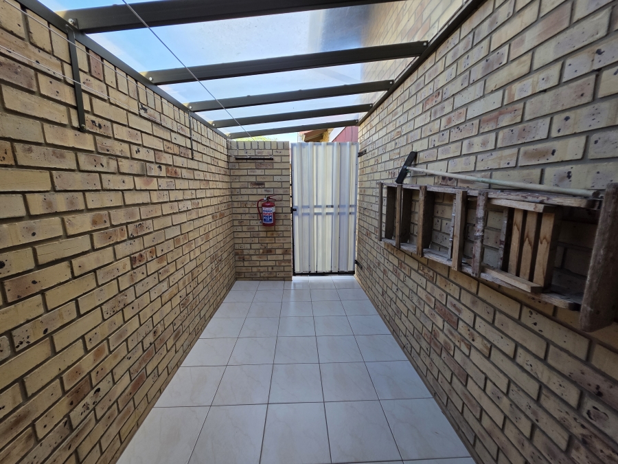 To Let 1 Bedroom Property for Rent in Jan Cillierspark Free State